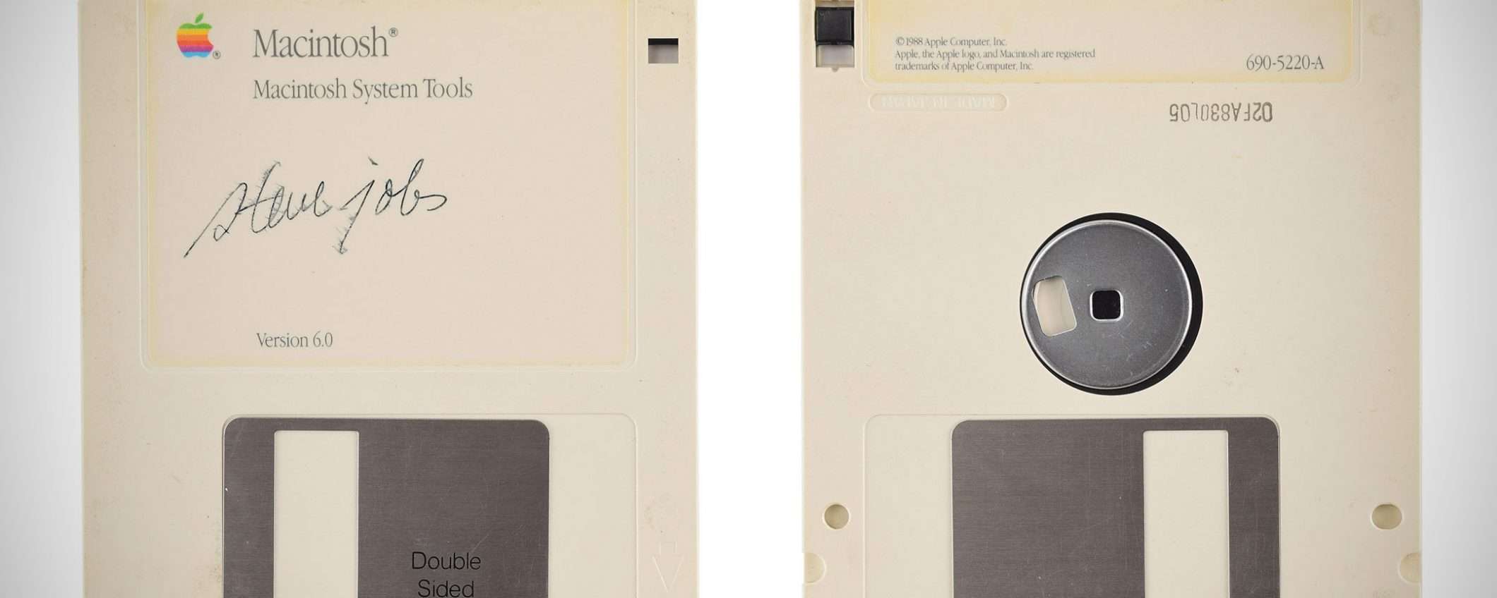 84000 dollari per il floppy firmato da Steve Jobs