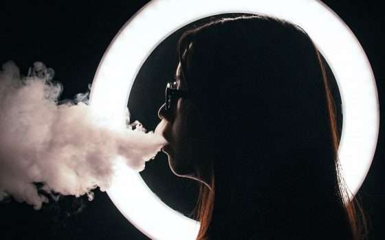 Facebook, Instagram, gli influencer e le sigarette