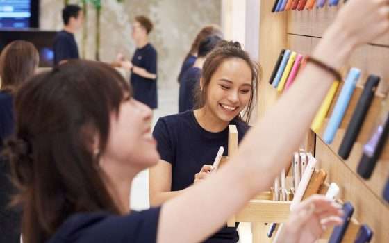 Coronavirus: Apple riapre alcuni Store di Pechino