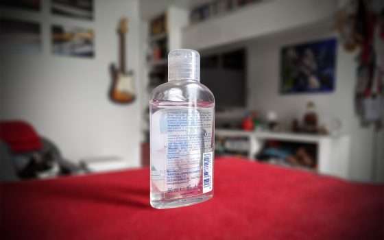 Coronavirus: Codacons su prezzi mascherine e gel