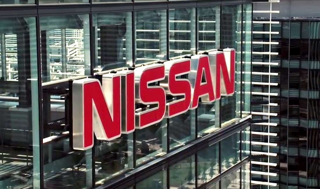 Nissan dimentica di mettere la password al server