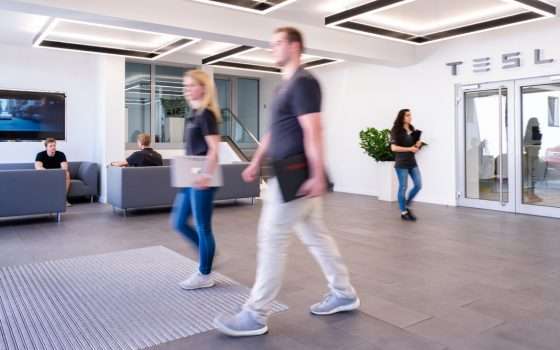 Tesla, ecco i tre problemi che arrivano dal Coronavirus