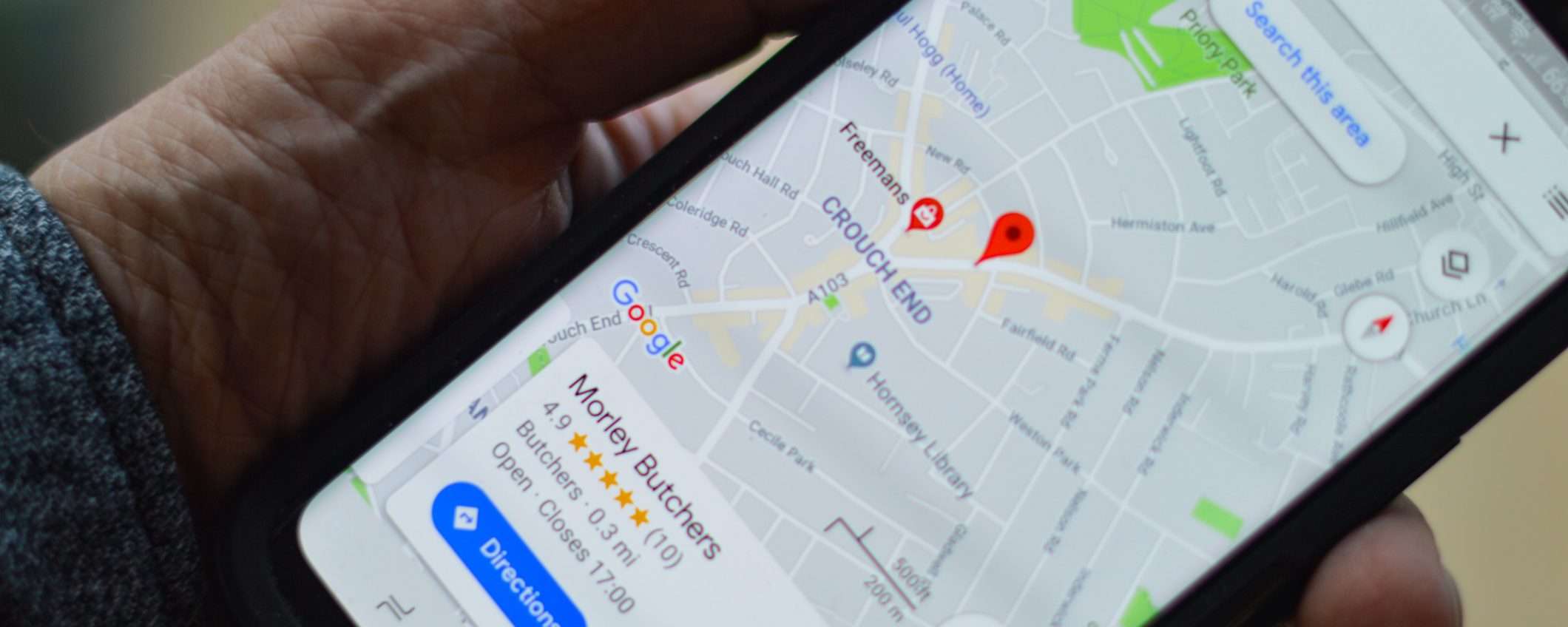 Google Maps evidenzia ristorazione a domicilio e farmacie