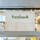 Facebook, stop ai controlli sugli abusi di minori