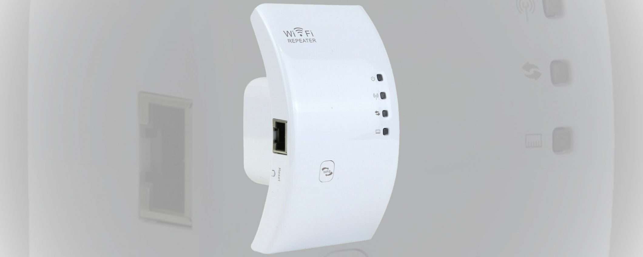 Un ripetitore WiFi a 14,90 euro su eBay