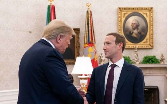Non c'è alcun accordo tra Facebook e Trump