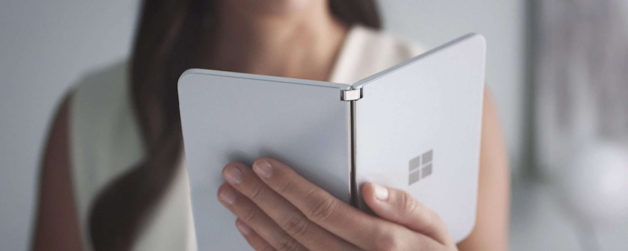 Surface Duo: finalmente Microsoft fa sul serio