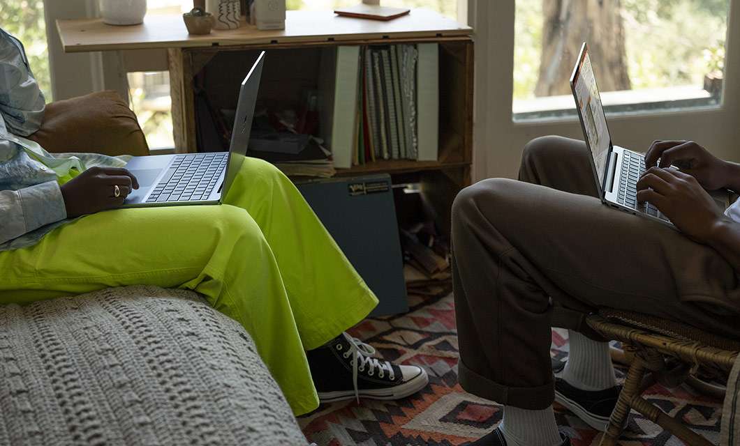 Microsoft Surface Laptop Go