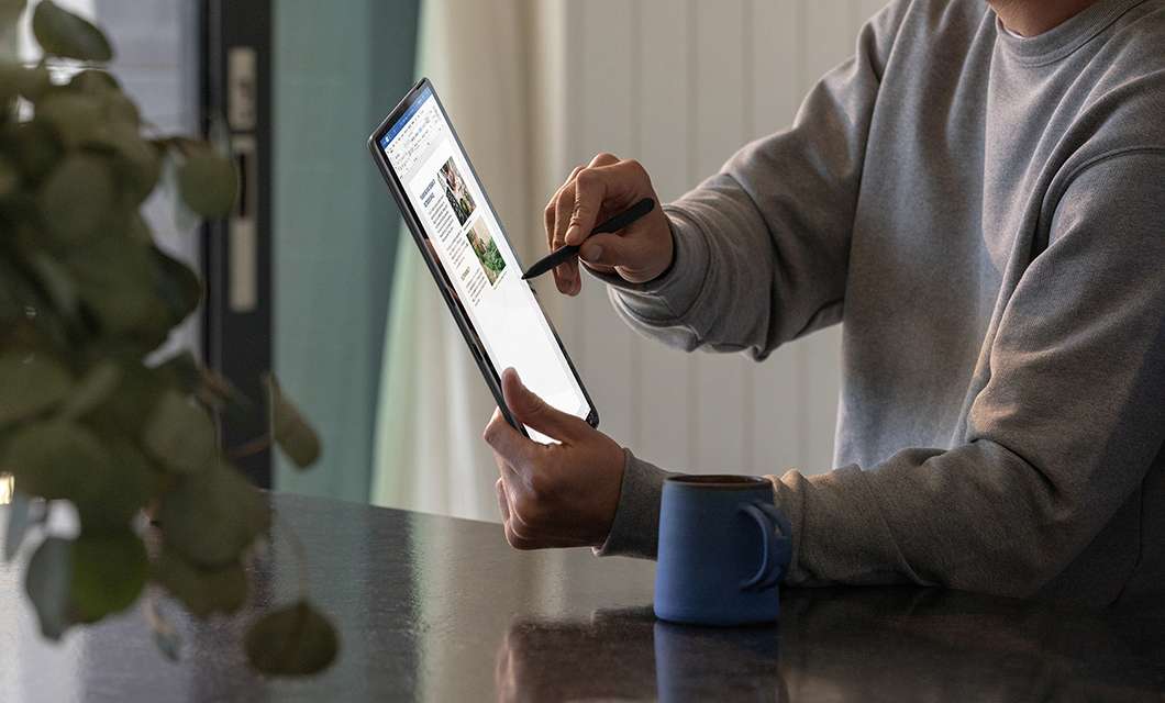 Microsoft Surface Pro X (2020)
