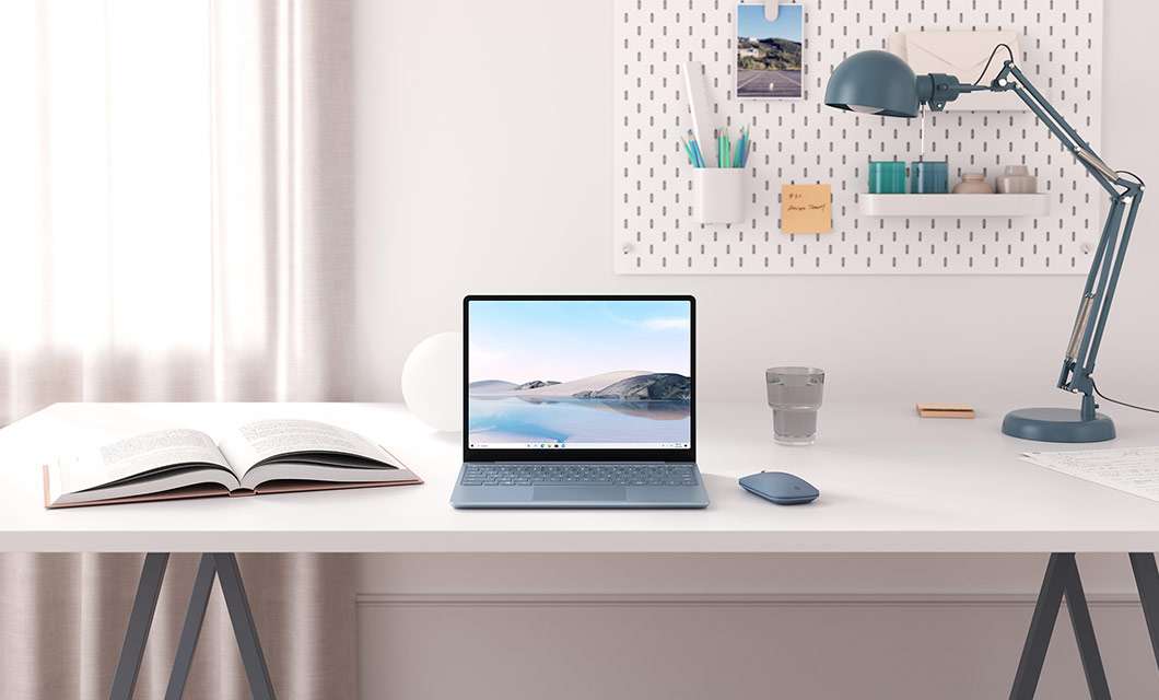 Microsoft Surface Laptop Go