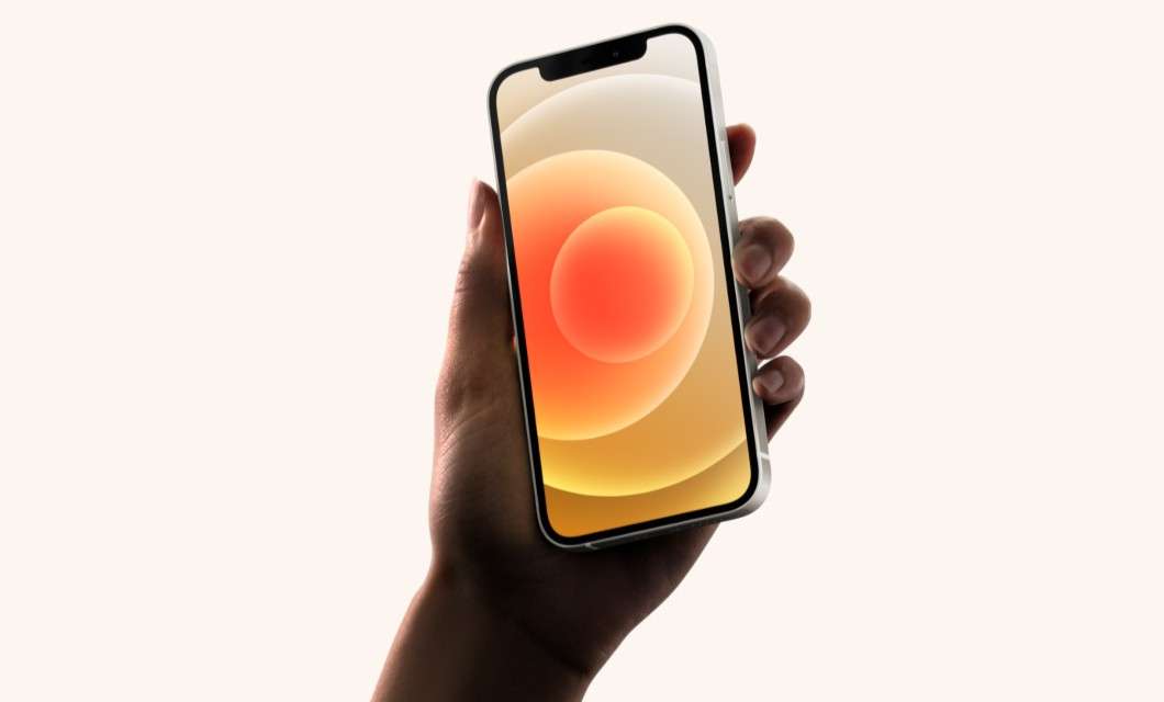Apple iPhone 12