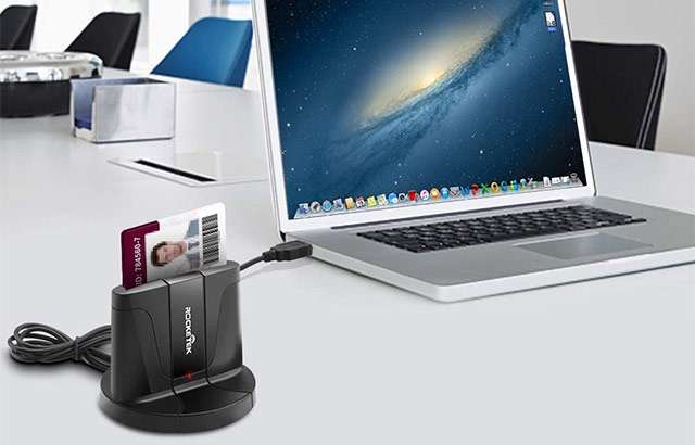 Il lettore di smart card di Rocketek