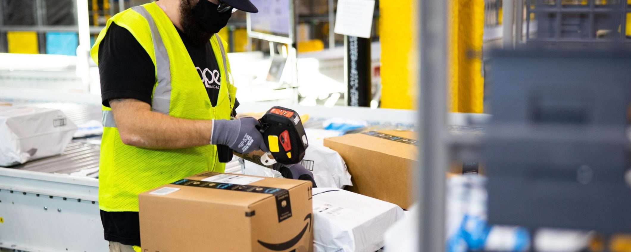 Amazon, visite guidate nei centri di distribuzione