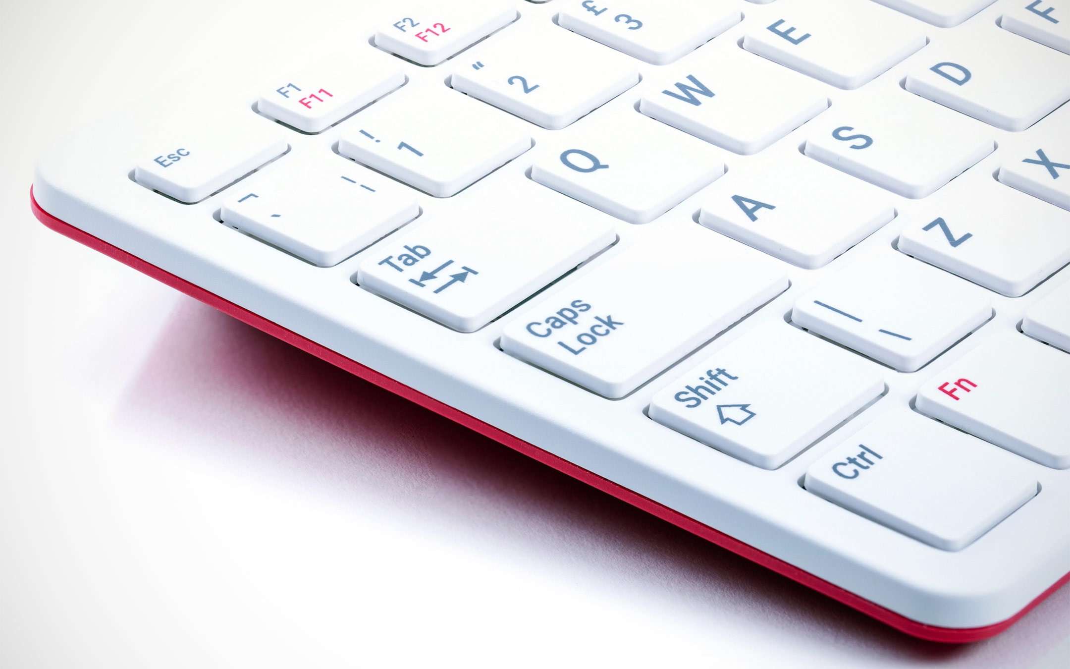 Raspberry Pi 400 is the keyboard with the computer inside Raspberry Pi 400 is the keyboard with the computer inside