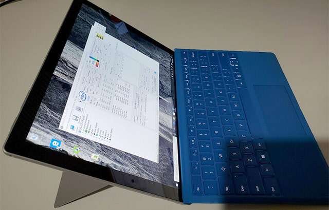 Il Surface Pro 8 di Microsoft in vendita con grande anticipo su eBay