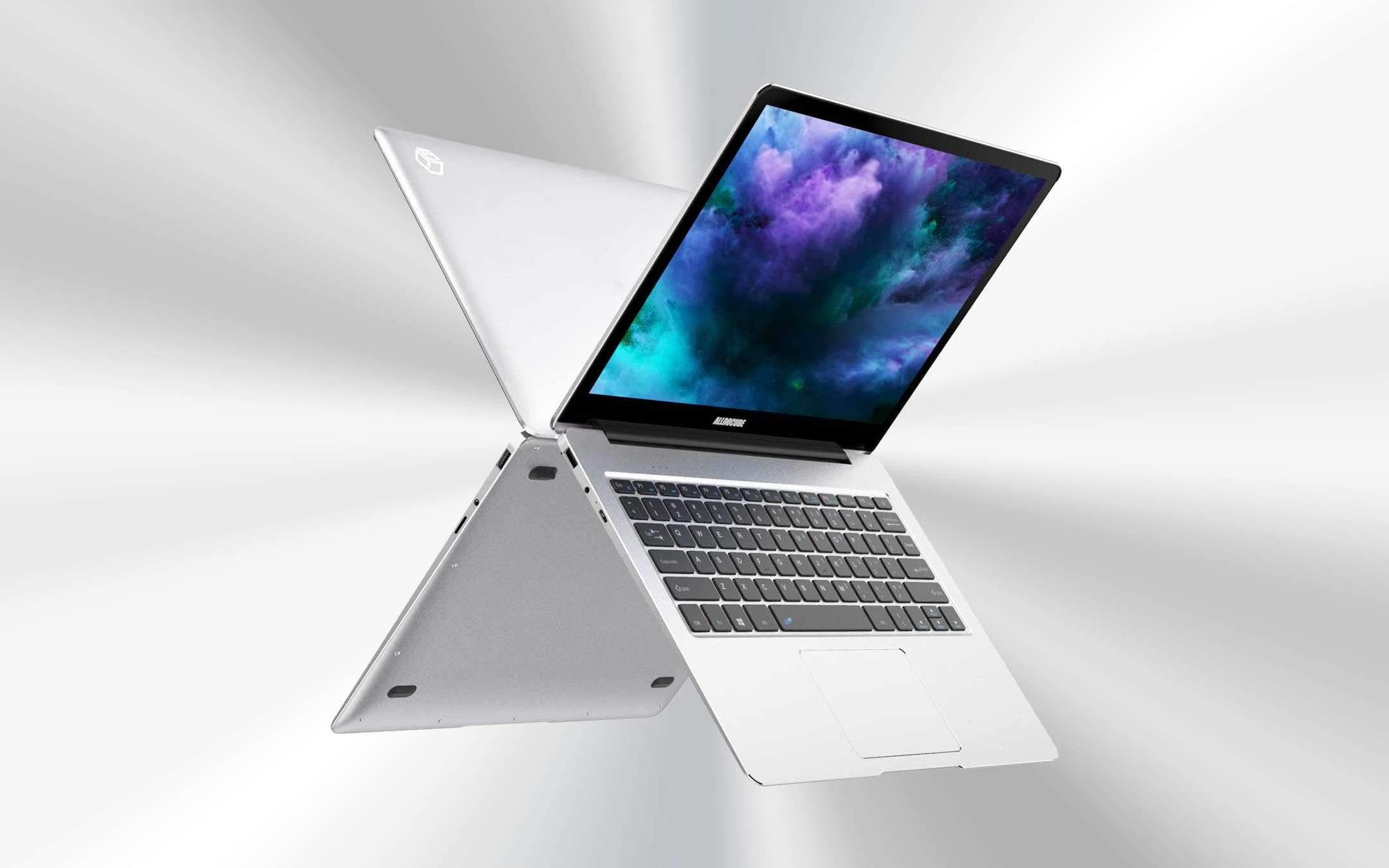 Low cost with extra discount, the laptop is selling like hot cakes Low cost with extra discount, the laptop is selling like hot cakes