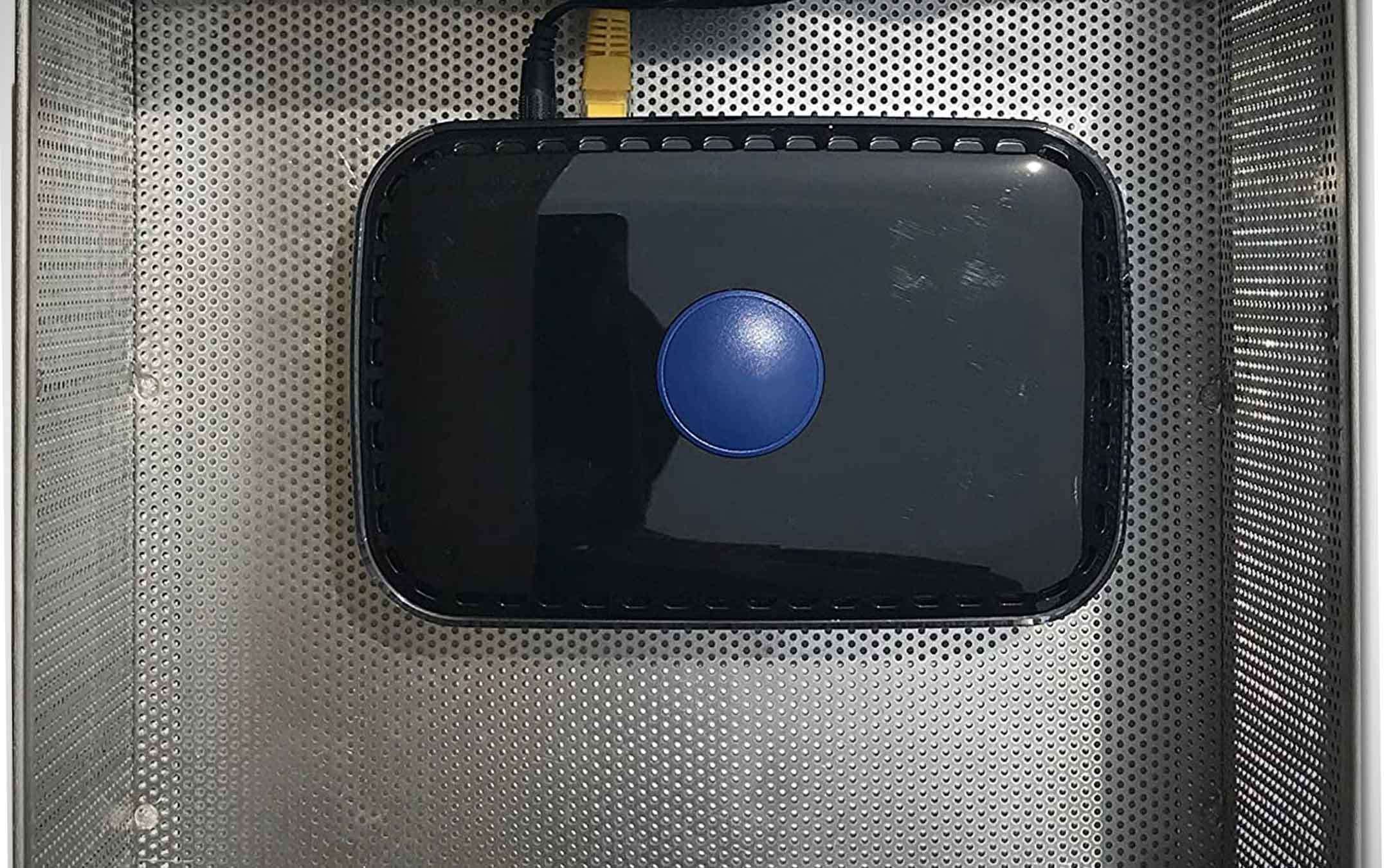 The anti-5G Faraday cage for the router (exists) The anti-5G Faraday cage for the router (exists)