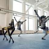 I robot di Boston Dynamics ballano per il 2021