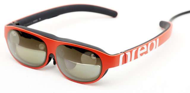 Gli occhiali Nreal di Vodafone