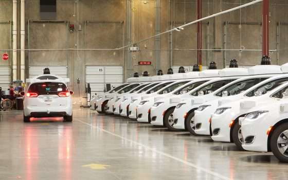 Waymo smonta Tesla: non arriverà alla vera guida autonoma