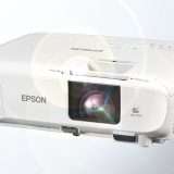 Proiettore Epson 16000:1, giù il prezzo di 140 euro
