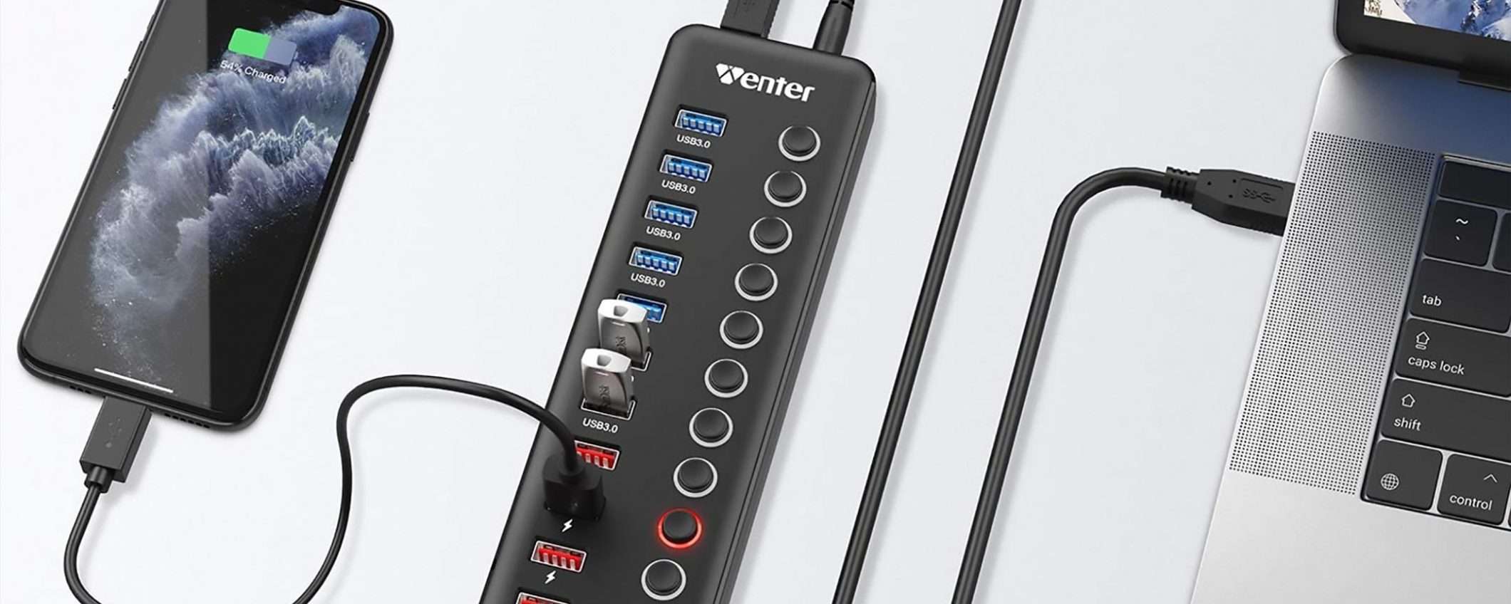 Lo Hub USB definitivo in offerta lampo su Amazon