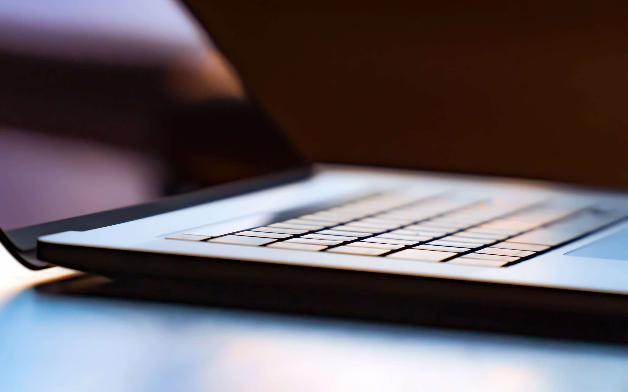 Smart working: eBay offers to work from home Smart working: eBay offers to work from home