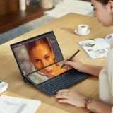 ASUS ZenBook Duo 14 (UX482) arriva in Italia