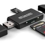 Lettore di schede 3 in 1 per PC e mobile in offerta