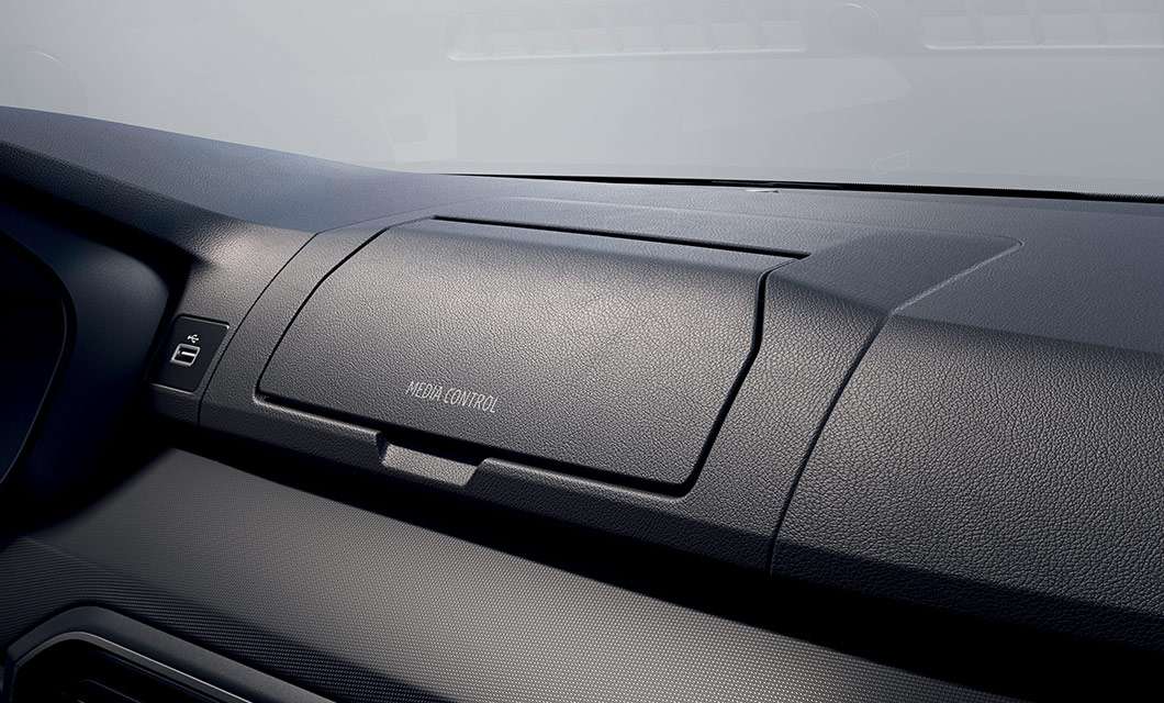 Dacia Media Control