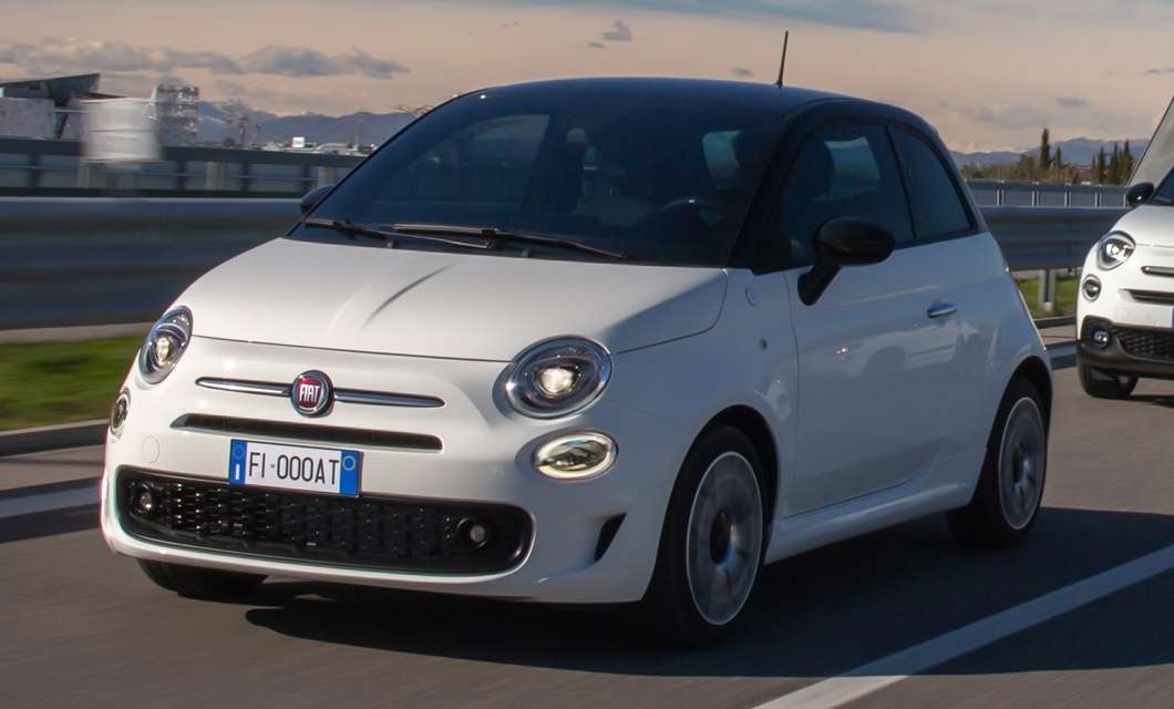 Fiata 500 Hey Google