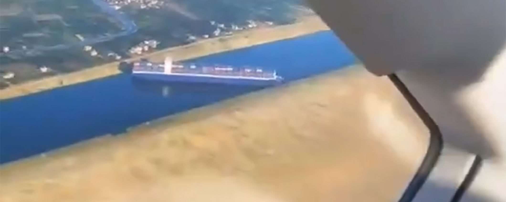 Canale di Suez bloccato anche su Flight Simulator