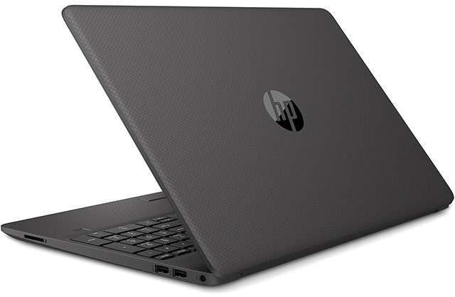 Il laptop HP 255 G8