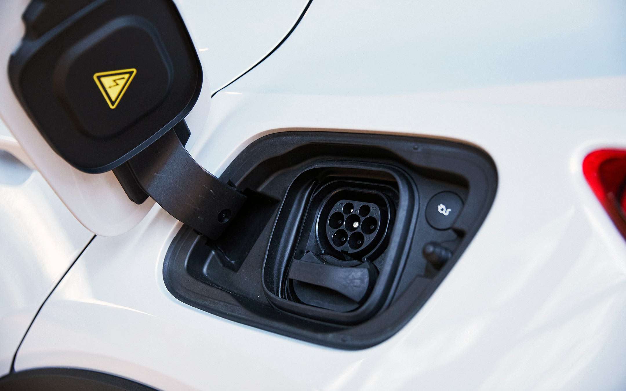 Volvo will only produce electric cars by 2030 Volvo will only produce electric cars by 2030