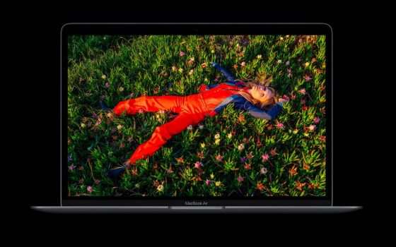 MacBoor Air con chip Apple M1, sconto di 149 euro