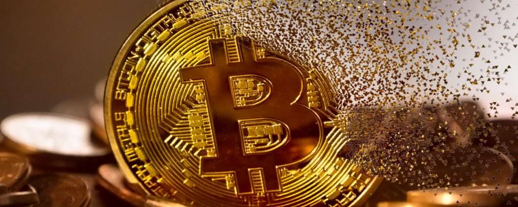 Bitcoin in calo: è il momento di investire?