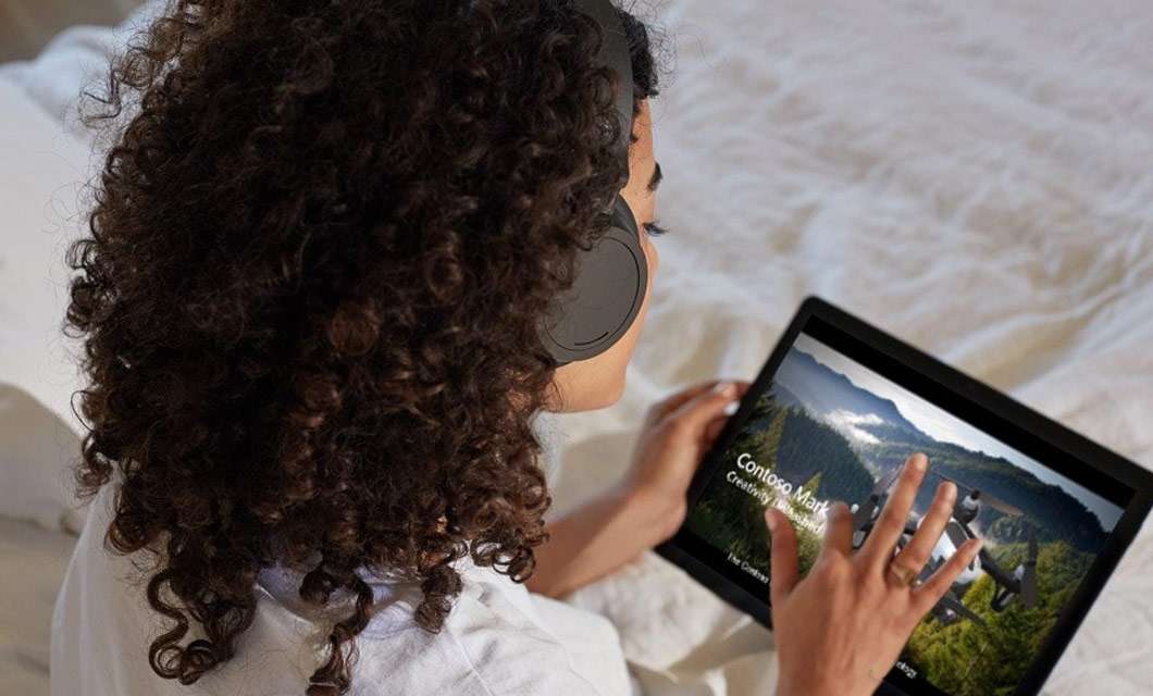 Surface Headphones 2+ for Business, dongle