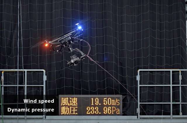 Il drone Airpeak di Sony vola in controvento