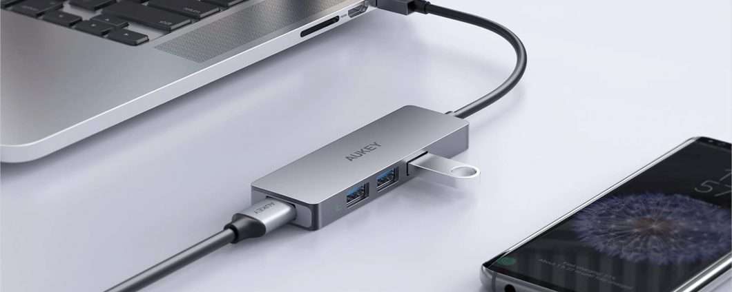 Lo hub USB in alluminio in offerta lampo su Amazon