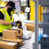 Amazon ha distrutto oltre 2 milioni di prodotti