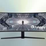 Samsung, in questo display è tutto esagerato