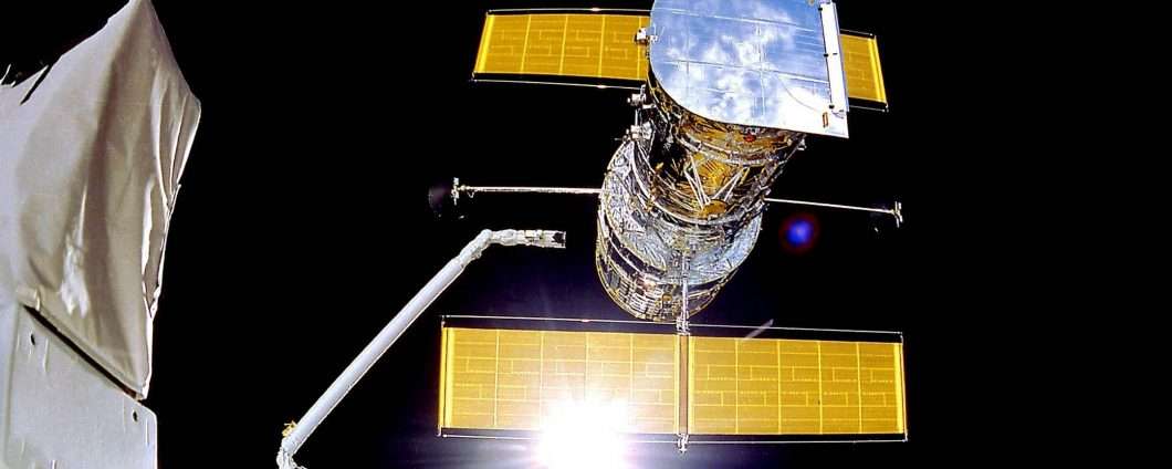 Telescopio spaziale Hubble: computer in tilt