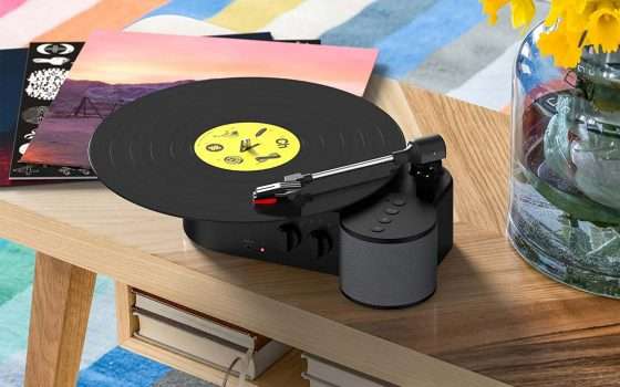 Giradischi compatto con BT: usa il coupon sconto