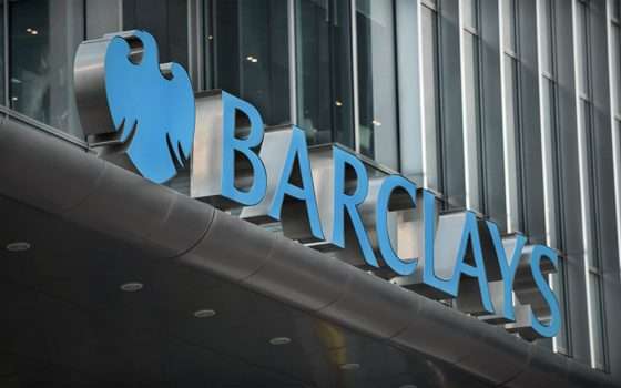 Barclays: stop ai trasferimenti verso Binance