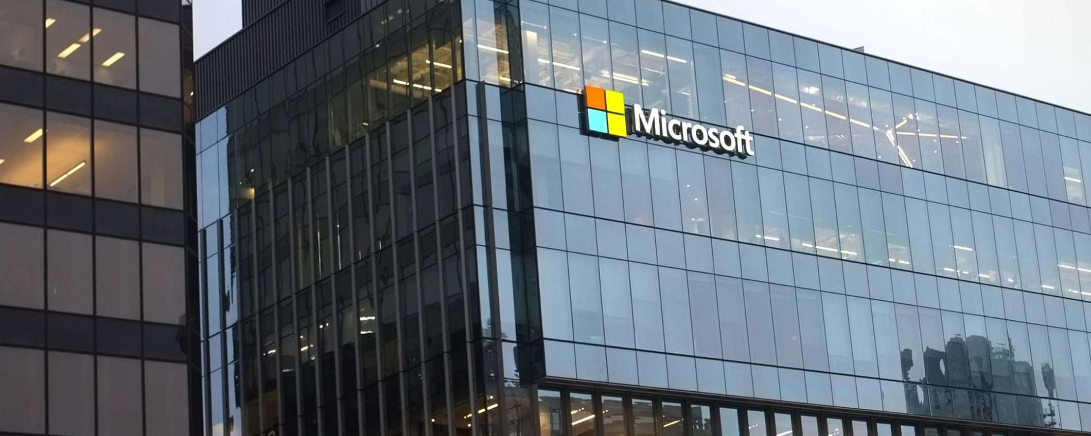 1500 dollari di extra per i dipendenti Microsoft
