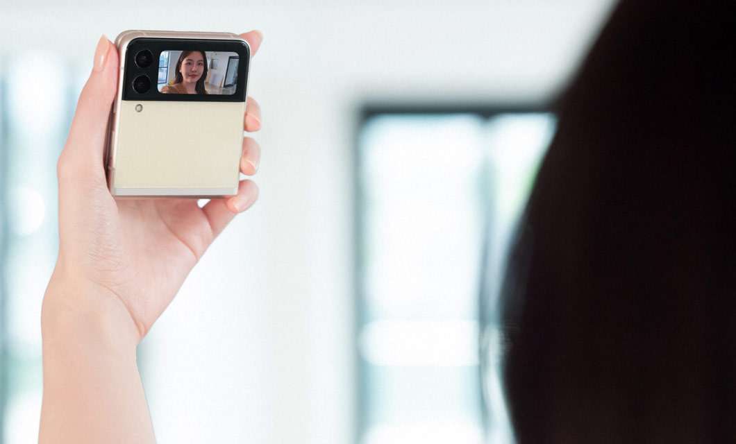 Samsung Galaxy Z Flip3