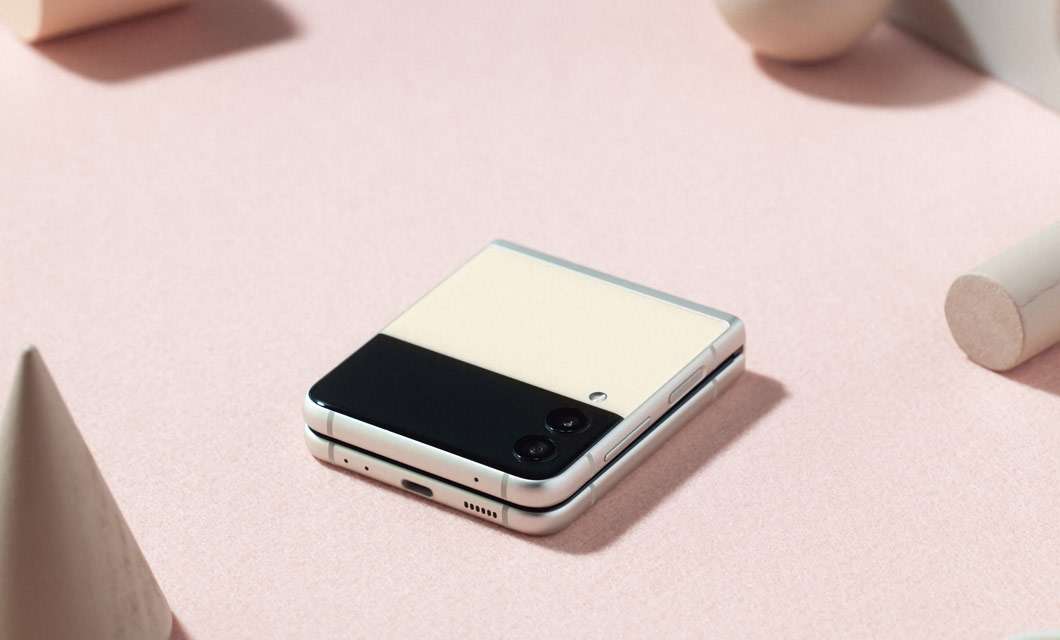 Samsung Galaxy Z Flip3