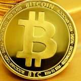 Bitcoin di nuovo a 50000 dollari, dopo un mese