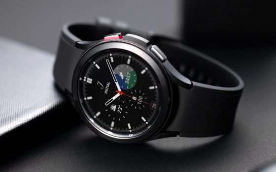 Samsung Galaxy Watch4 Classic: PREZZO MAI VISTO (-42%)