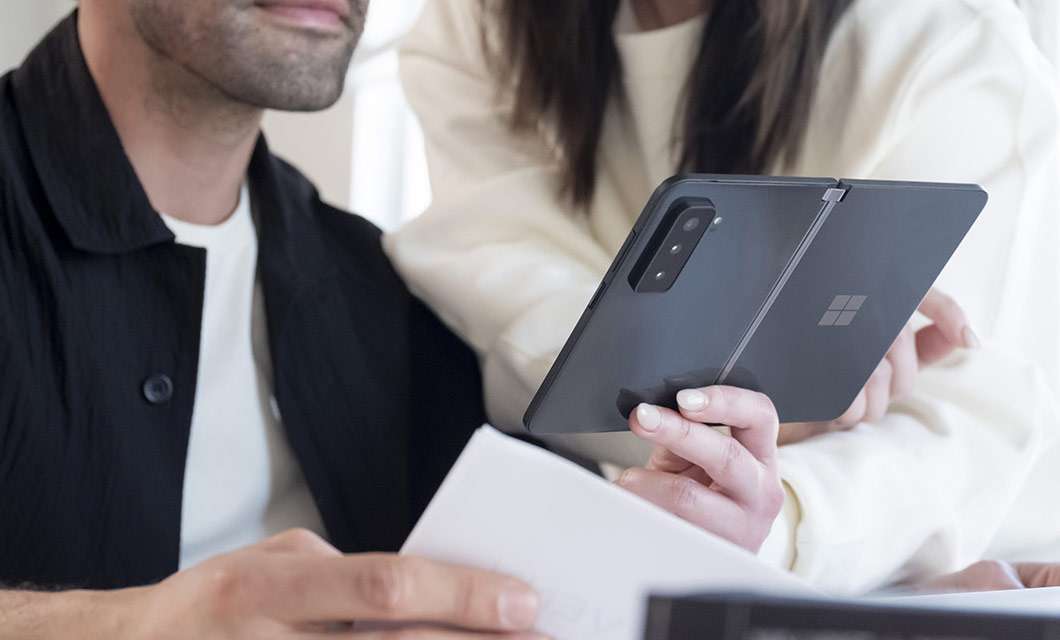 Microsoft Surface Duo 2